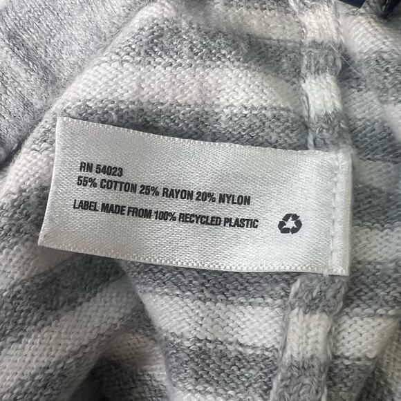 Baby Gap Super Soft Striped Bear Hat and Pants Baby Set 0/3 months - Picture 3 of 6